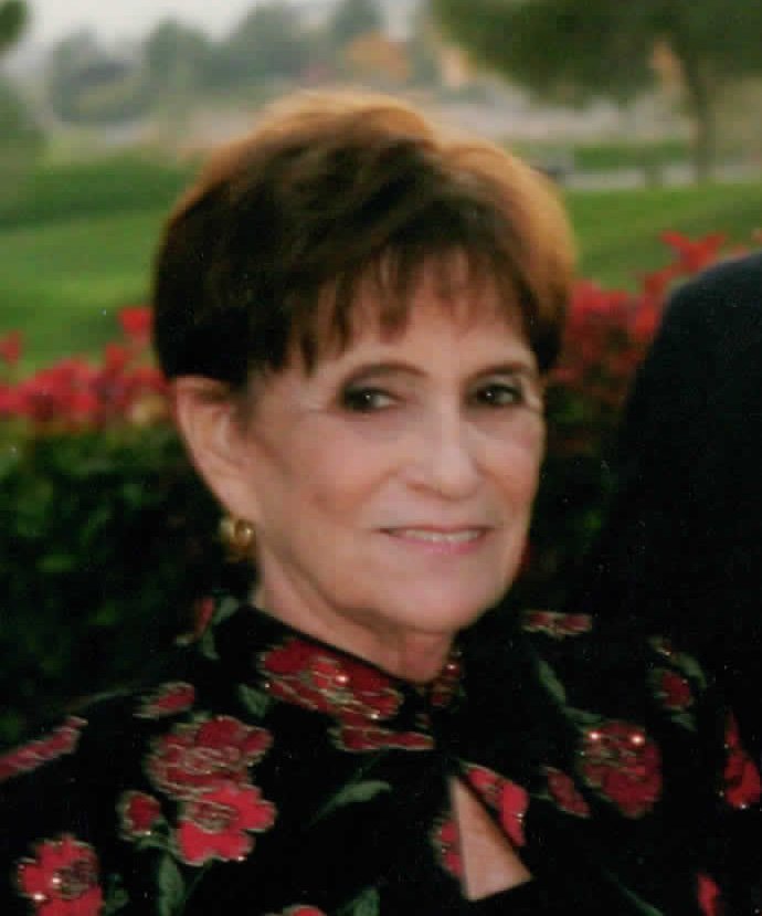 Estelle Levin